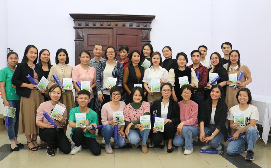 Hà Nội: Tập huấn về quyền trẻ em cho cha mẹ/người chăm sóc trẻ khuyết tật và các nhóm tự lực